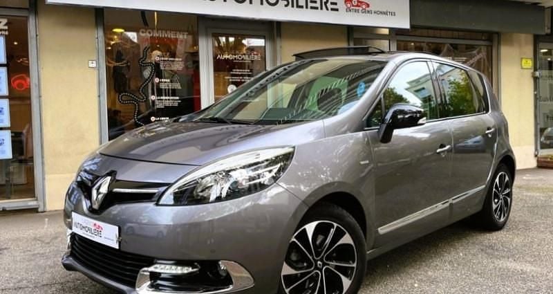 Utilisé 2016 Renault Scénic III Bose Edition Monospace | 9 990 € (Prix juste) - Image 1/4