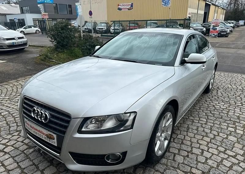 Gris Occasion 2010 Audi A5 Berline | 11 499 € - Image 1/4