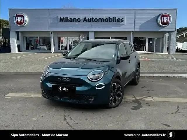 Bleu navigli Nouvelle 2025 Fiat 600 Berline | 30 990 € (Prix cher) - Image 1/4