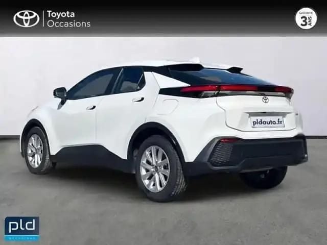Blanc pur Occasion 2024 Toyota C-HR SUV | 25 990 € (Bon prix) - Image 1/3