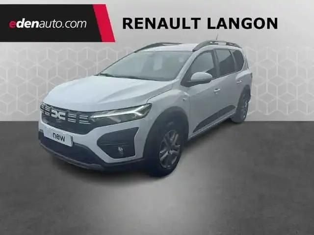 Blanc Utilisé 2023 Dacia Jogger Expression Monospace | 17 489 € (Prix juste) - Image 1/4