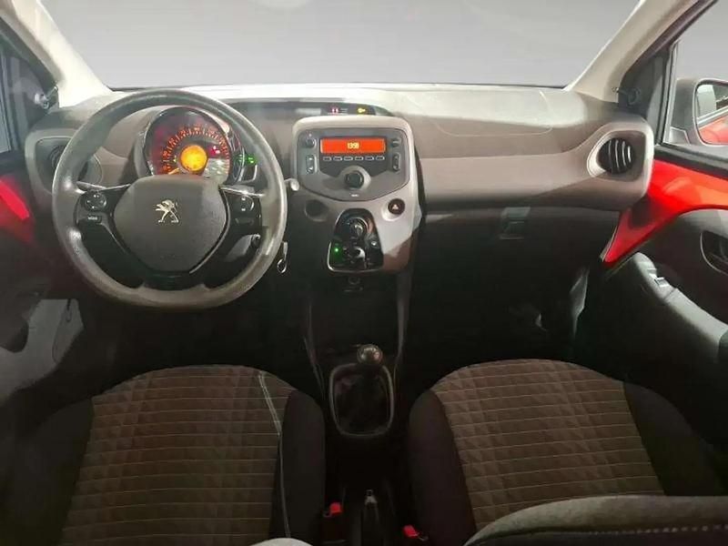 Image 2/4