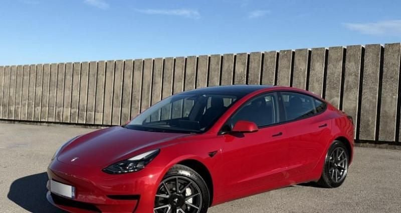 Occasion Tesla Model 3 Standard Range 202 kW (276 ch) 2023 Rouge Berline