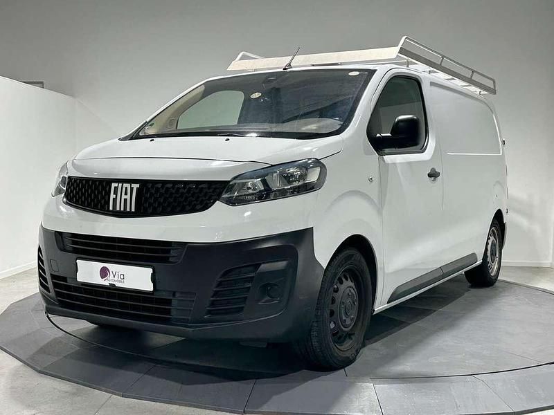 Occasion Fiat Scudo Lounge 120 ch (88 kW) 2022 Blanc Van