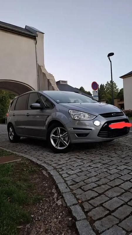 Occasion Ford S-MAX Trend 140 ch (102 kW) 2010 Monospace