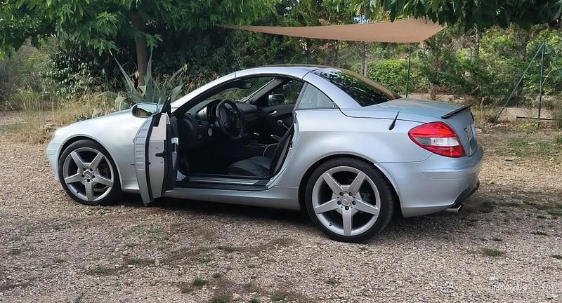 Utilisé 2005 Mercedes SLK200 Cabriolet | 17 990 € - Image 1/4