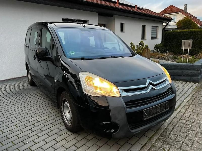 Utilisé 2009 Citroën Berlingo Monospace | 6 299 € - Image 1/4