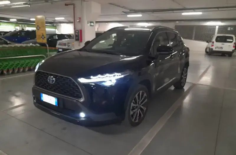 Utilisé 2021 Toyota Corolla Citadine | 24 000 € (Prix juste) - Image 1/4