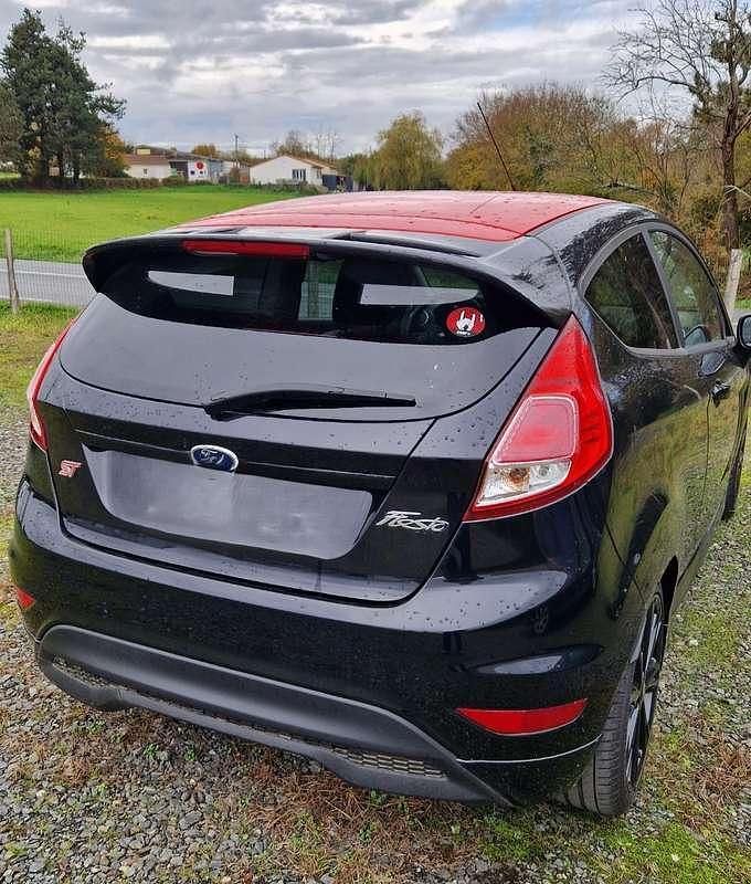 Occasion Ford Fiesta S 140 ch (102 kW) 2015 Berline