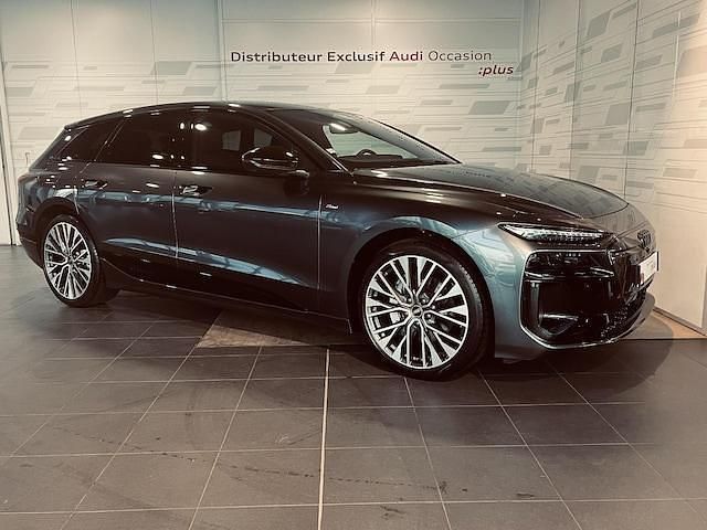 Gris daytona nacré Occasion 2025 Audi A6 e-tron S-Line Break | 63 900 € (Super prix) - Image 1/4