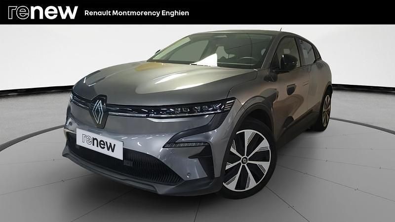 Gris Occasion 2023 Renault Mégane Evolution Berline | 22 480 € (Prix juste) - Image 1/4