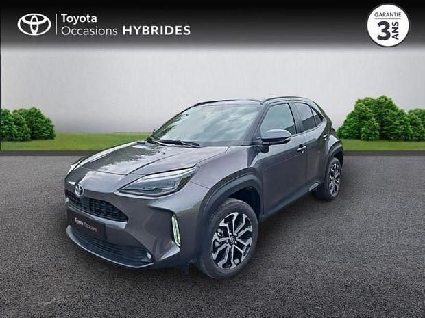 Gris Utilisé 2024 Toyota Yaris Hybrid Design | 24 490 € (Prix juste) - Image 1/4