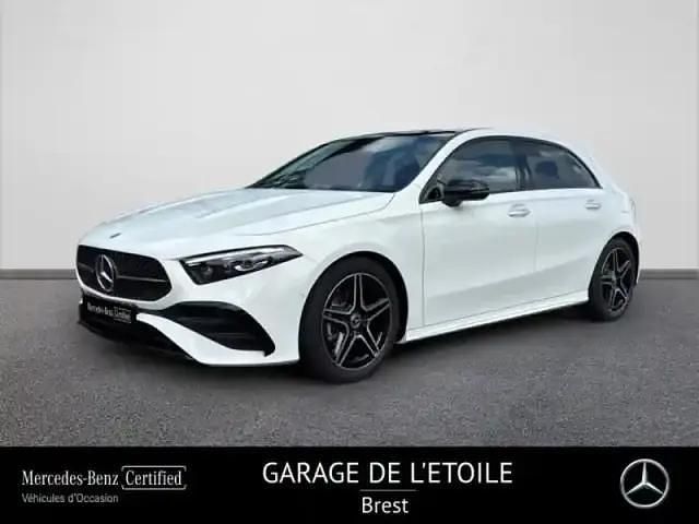 Blanc Utilisé 2025 Mercedes A200 Edition Berline | 41 890 € (Prix cher) - Image 1/4