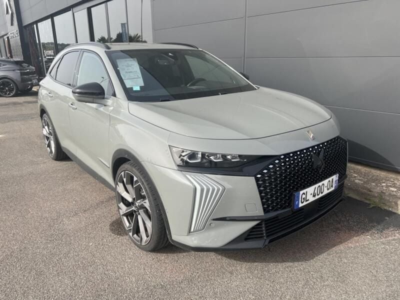 Gris Utilisé 2023 DS Automobiles DS7 Crossback SUV | 63 990 € - Image 1/4