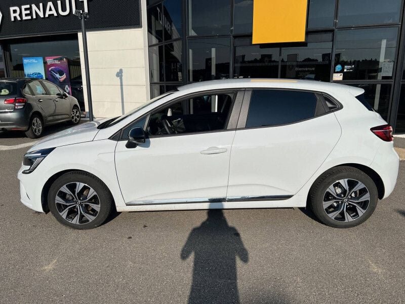 Utilisé 2023 Renault Clio V Evolution Citadine | 15 289 € (Prix juste) - Image 1/1