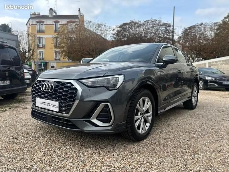 Gris Utilisé 2022 Audi Q3 S-Line SUV | 30 990 € (Prix juste) - Image 1/4