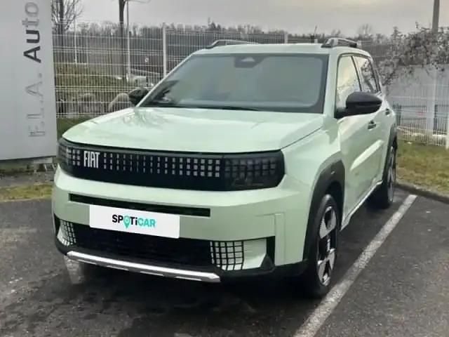 Vert azure métallisé Occasion 2025 Fiat Grande Panda La Prima Citadine | 23 490 € - Image 1/4