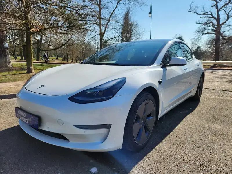 Utilisé 2020 Tesla Model 3 Long Range Berline | 31 990 € (Prix juste) - Image 1/4