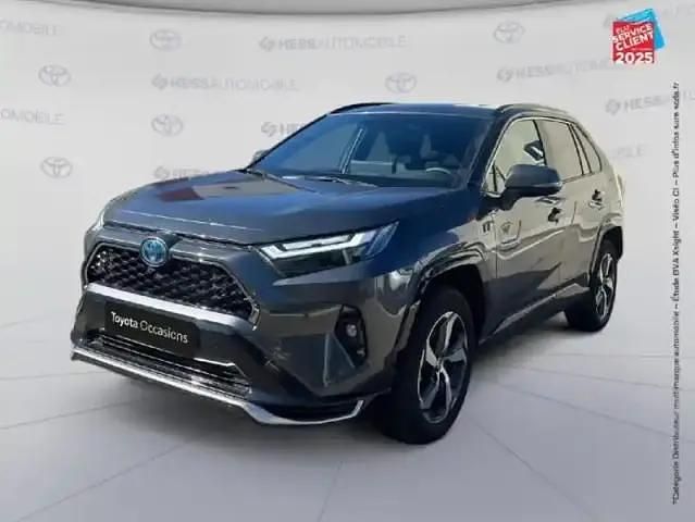 Gris Occasion 2025 Toyota RAV4 Hybrid Design SUV | 45 499 € (Prix juste) - Image 1/4