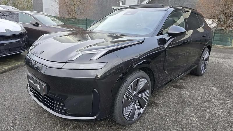 Noir Occasion 2025 Lynk & Co 08 SUV | 49 900 € - Image 1/4