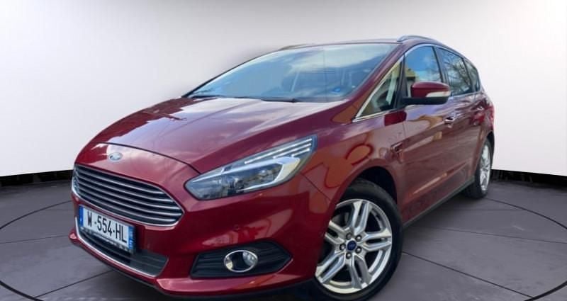 Rouge Occasion 2016 Ford S-MAX Titanium Monospace | 11 999 € (Super prix) - Image 1/4