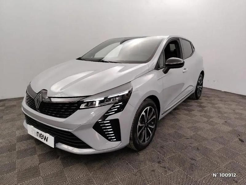 Gris Utilisé 2024 Renault Clio V Techno Citadine | 18 990 € (Prix cher) - Image 1/4