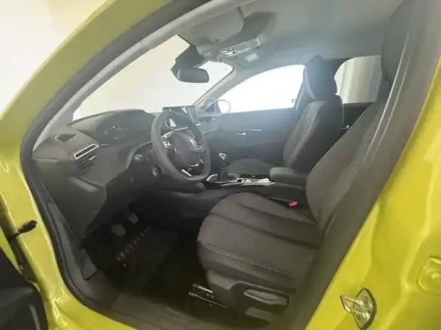 Jaune Utilisé 2025 Peugeot 208 Allure Citadine | 21 990 € - Image 1/4