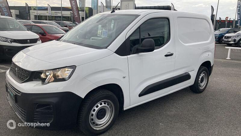 Blanc Utilisé 2021 Peugeot Partner S Monospace | 14 999 € - Image 1/4
