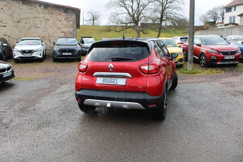 Occasion Renault Captur 122 ch (89 kW) 2015 Rouge SUV