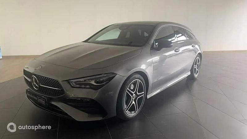 Utilisé 2025 Mercedes 200 AMG line Break | 51 326 € - Image 1/4