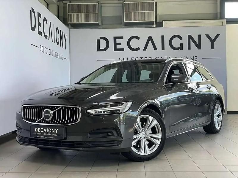 Gris Utilisé 2022 Volvo V90 Momentum Break | 33 975 € - Image 1/4