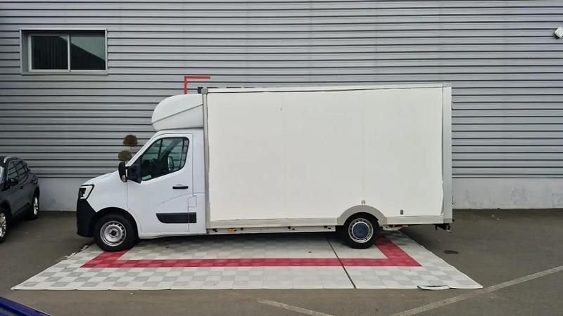Blanc Utilisé 2022 Renault Master Van | 23 999 € (Bon prix) - Image 1/4