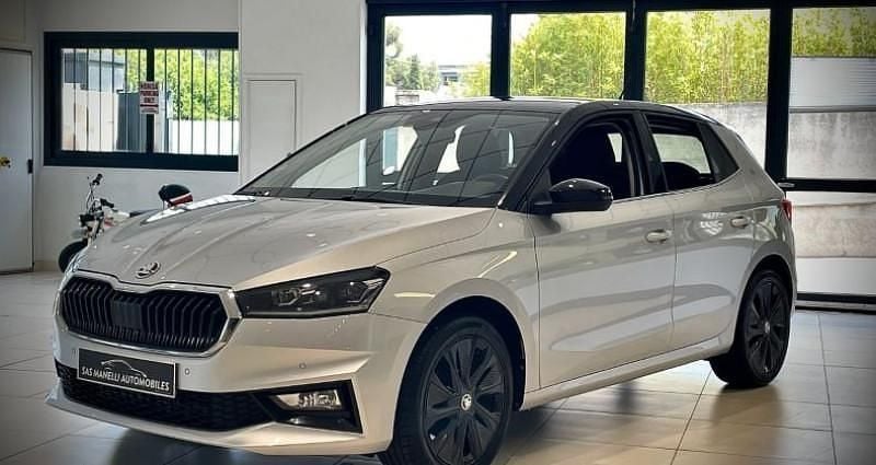 Gris Utilisé 2022 Skoda Fabia Style Citadine | 17 990 € (Prix juste) - Image 1/4