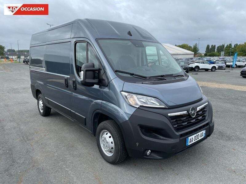 Occasion Opel Movano Business 140 ch (102 kW) 2023 Gris Van