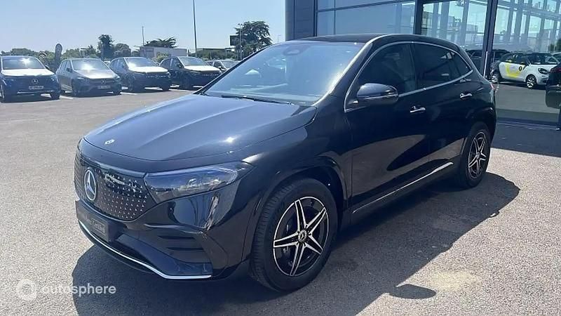 Noir Utilisé 2025 Mercedes EQA250+ SUV | 45 990 € (Prix cher) - Image 1/4