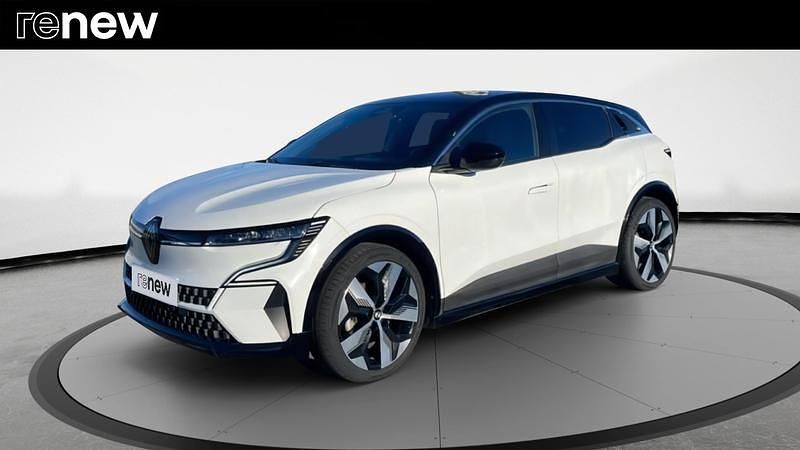 Blanc Occasion 2022 Renault Megane E-Tech Techno Berline | 21 900 € (Prix juste) - Image 1/4