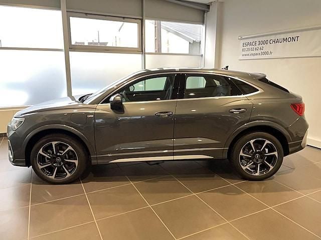 Occasion Audi Q3 Sportback S-Line 150 ch (110 kW) 2024 Gris daytona nacré SUV
