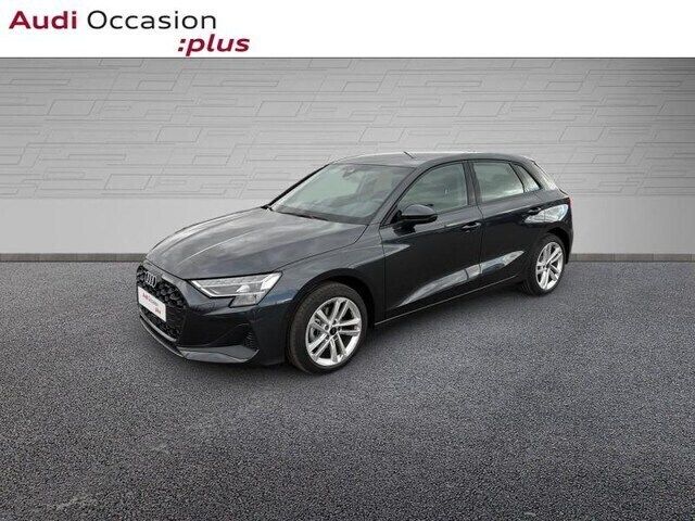 Gris manhattan métallisé Utilisé 2025 Audi A3 Design | 36 790 € (Prix assez cher) - Image 1/4
