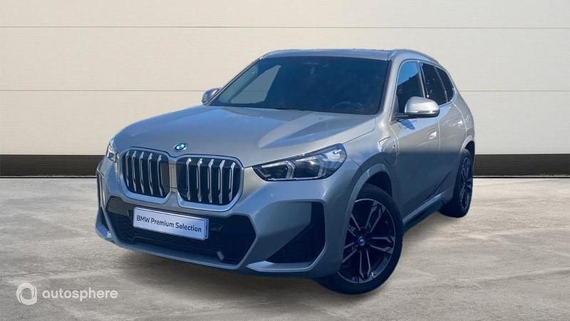 Gris Nouvelle 2024 BMW X1 M Sport SUV | 53 999 € (Prix juste) - Image 1/4