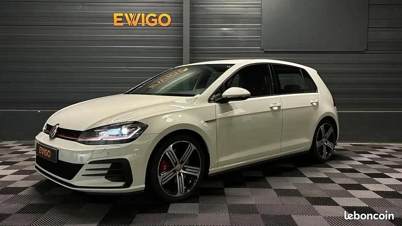 Blanc Utilisé 2019 VW Golf VII GTI Berline | 24 490 € (Super prix) - Image 1/4