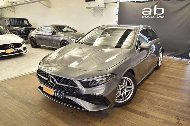 Occasion Mercedes A200 AMG line 163 ch (119 kW) 2024 Gris Citadine