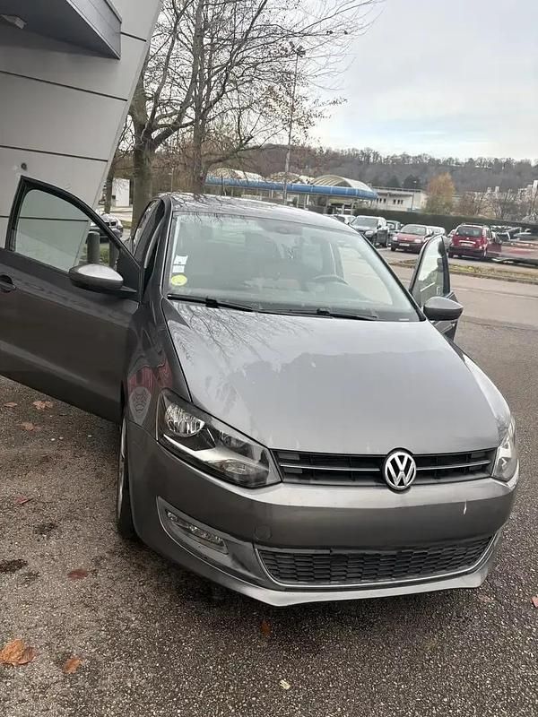 Occasion 2009 VW Polo Berline | 7 500 € (Prix assez cher) - Image 1/4