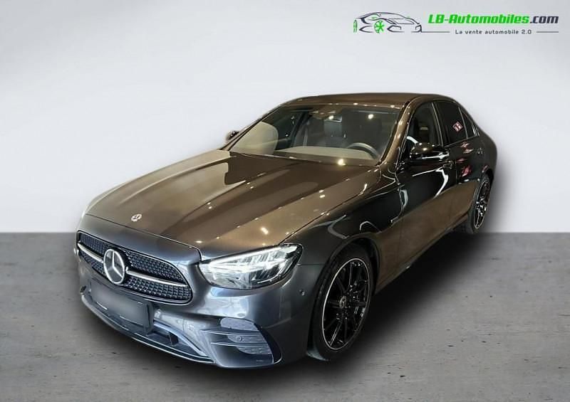 Utilisé 2023 Mercedes E220 Berline | 52 100 € (Prix juste) - Image 1/4