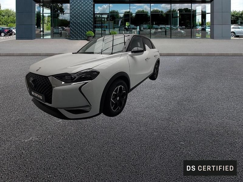 Blanc Utilisé 2021 DS Automobiles DS3 Crossback E-Tense Bastille SUV | 15 890 € - Image 1/4