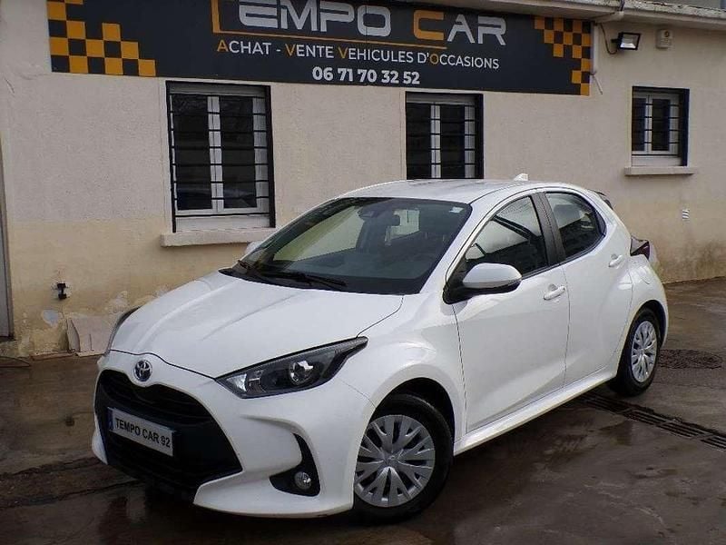 Occasion Toyota Yaris Hybrid Business Edition 92 ch (67 kW) 2022 Blanc Citadine