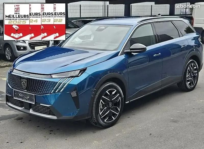 Bleu Nouvelle 2025 Peugeot 5008 Monospace | 33 690 € - Image 1/4