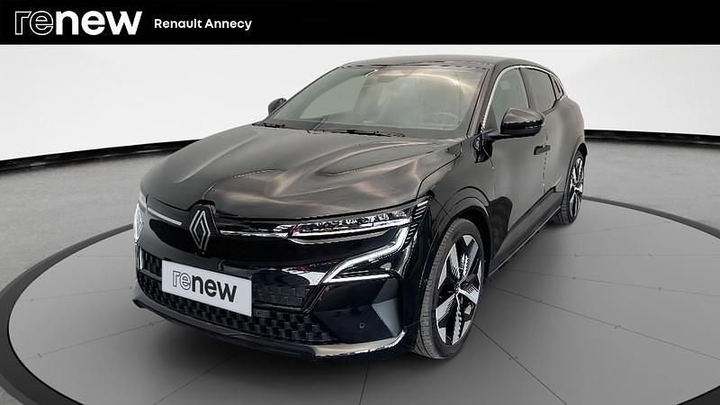 Noir Utilisé 2022 Renault Mégane Techno Berline | 23 990 € (Prix juste) - Image 1/4