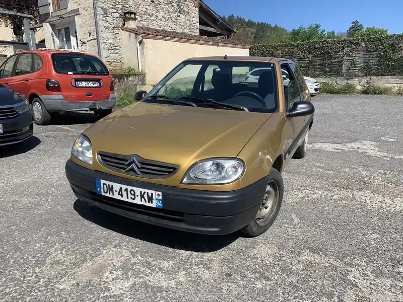 Utilisé 2000 Citroën Saxo Citadine | 2 300 € - Image 1/2
