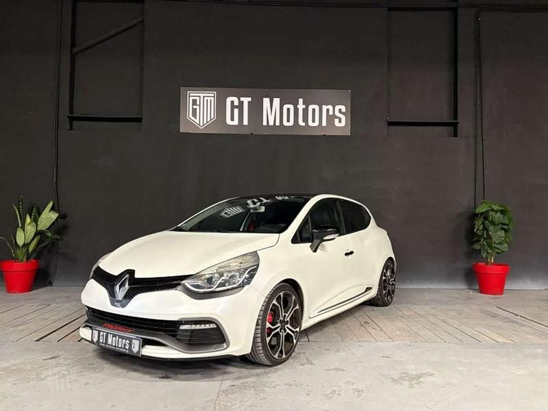 Occasion Renault Clio IV Trophy 223 ch (164 kW) 2015 Blanc Berline
