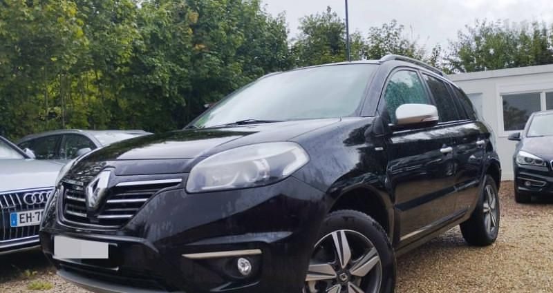 Utilisé 2015 Renault Koleos Bose Edition SUV | 6 990 € (Prix juste) - Image 1/4